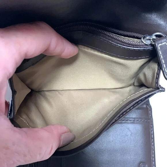 COACH Wallet, Great used Condition. - Picture 6 of 7